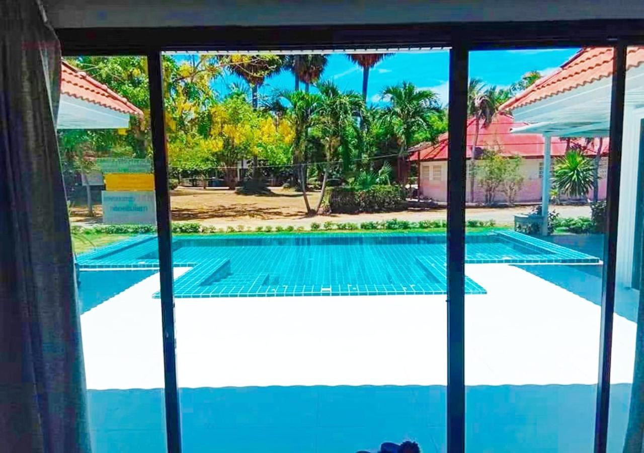 Baan Golden Pool Villa Sam Roi Yot Exteriör bild